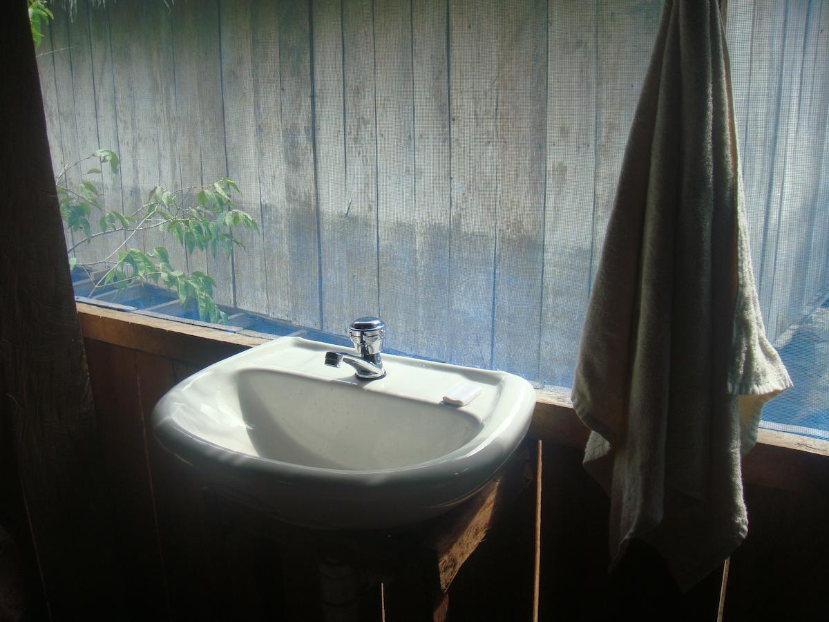 Tuqui Tuqui Amazon Hotell Yucuruche Rum bild